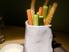 -穹六人间 people 6(岳阳路店)