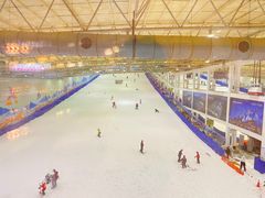 -乔波室内滑雪场