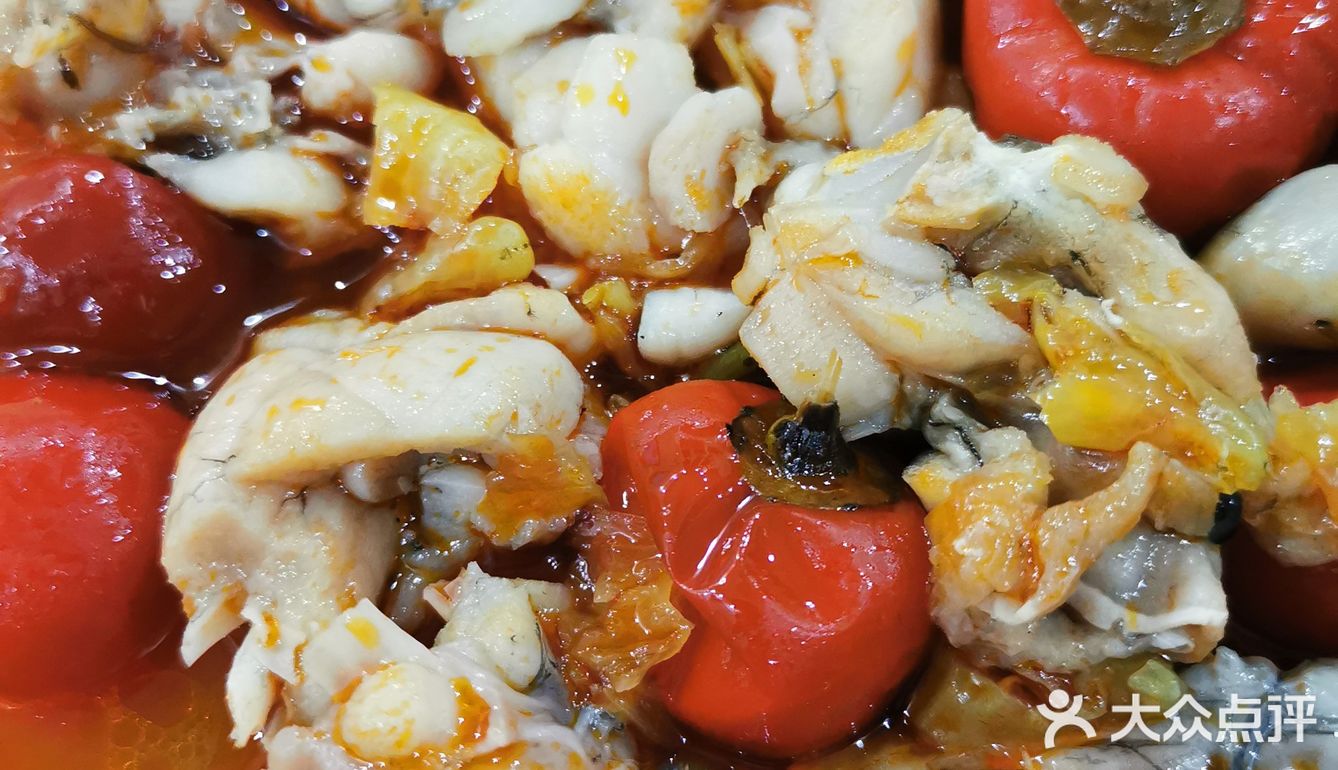 今天换了一家新的店。买回来分量好大呀。还点了一份鸡胗