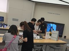 -华为智能生活馆(上海中山公园龙之梦)