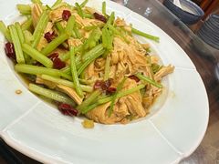 -崮乡圣水坊赵家炒鸡(花都店)