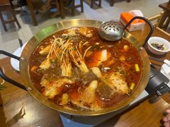 -黔多多贵州地摊火锅(木古地铁站店)