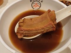 -新峰肉骨茶