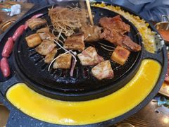 -胡悦里韩式烤肉(芝罘万达广场店)