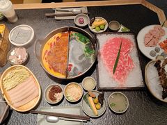 -三出山火锅(南京万象天地店)