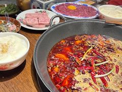 -萍姐火锅·公路夜市(武汉首店)