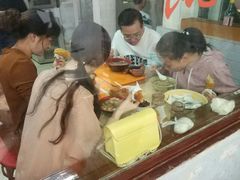 -张阿三馄饨店