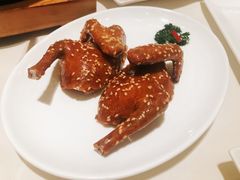 润烧BB乳鸽-利苑酒家(华熙国际店)