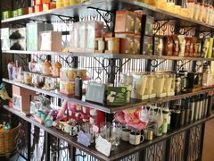 零售区-星巴克(太原柳巷第一店)