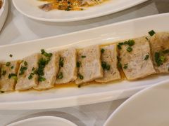 潮式鱼饼-醉辉皇上海之巅(上海中心大厦店)