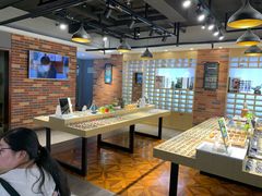 -A380视光·蔡司眼镜店(锦艺城店)