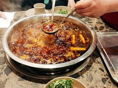 全红味锅底-肖肖酸萝卜鱼火锅(总店)