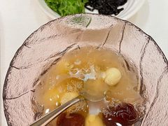 银耳莲子羹-莆田餐厅PUTIEN(西安万象天地店)
