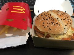 爆浆鸡排堡-麦当劳(临顿路店)