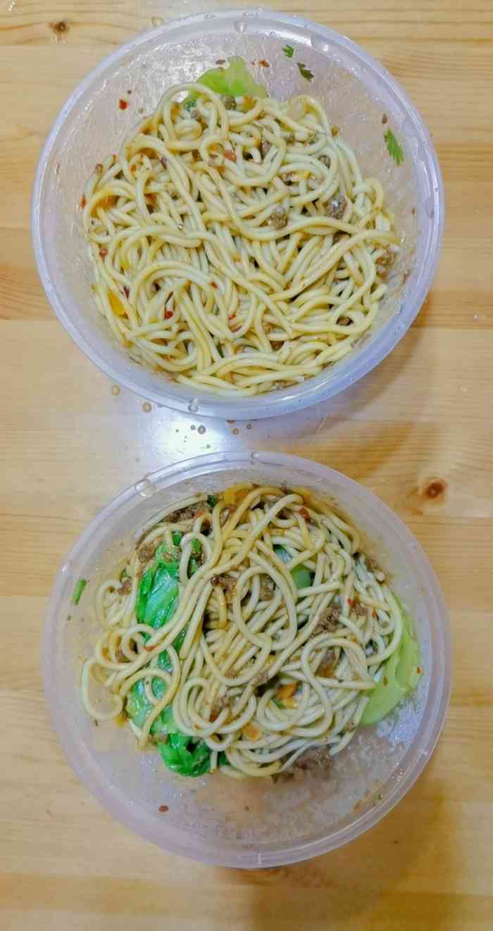 腊肉土豆丝面汤的味道不错下次再来