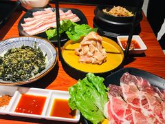 -山之屋炭火烧肉·生啤畅饮(大朗万科中央公园店)