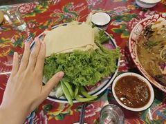 -闯关东东北农家菜(崂山石老人店)