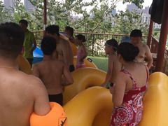 -阿酋湾水上乐园