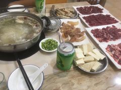 -伟记牛肉(金鸿公路店)