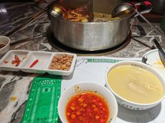 -禄婶鸡煲·打边炉