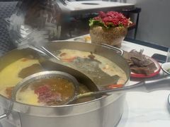 -刘少华贵州小黄牛·鲜牛肉火锅(总店)