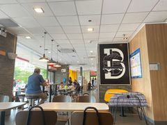 -麦当劳(沙井京基百纳广场店)