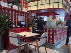 -巷子宽·酸菜鱼(迪士尼小镇店)