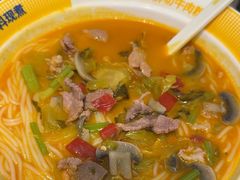 -粉小主·贵州酸汤牛肉粉(南京仙林金鹰店)