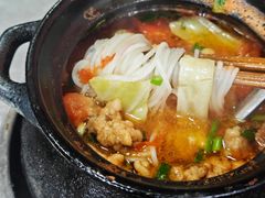 -李记特色罐罐米线(重庆中环大厦店)