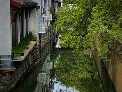 -苏州观前街亚朵酒店