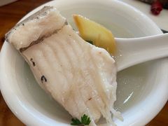-美顺香食府鱼头老店(雪野湖店)