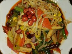 陈家素杂拌-陈熹公民族美食文化餐厅(中华广场店)