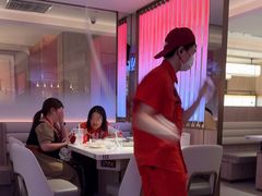 -海底捞火锅(杭州庆春路夜宵主题店)