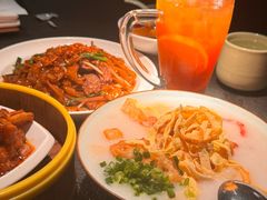 -蝴蝶里·粤菜·点心(滨江龙湖店)