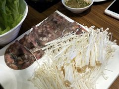 -百年老妈火锅(中原万达店)