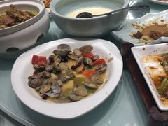 -梅飞酒家(名辉豪庭店)