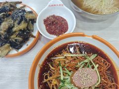 -三姐妹冷面馆(保卫路店)