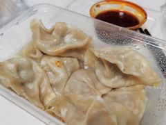 牛肉蒸饺-清真老铁家灌汤包