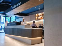 -瑞幸咖啡(巴黎春天陕西路店)