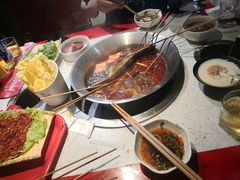-牛華八婆火锅串串(南中环店)