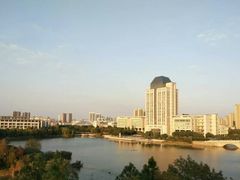 -公益图书馆(江南大学店)