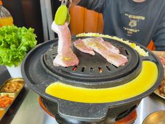 -胡悦里韩式烤肉(芝罘万达广场店)