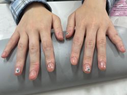 -尤米一站式美甲美睫