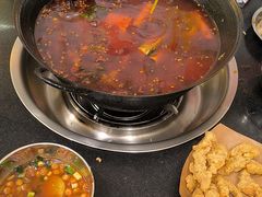 -鸿顺老铁锅美蛙鱼府(解放碑店)