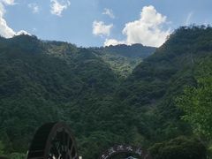 -龙井峡漂流