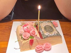 玫瑰情书鲜花礼盒-BON CAKE(华贸购物中心店)