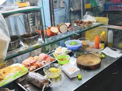 -Bánh Mì Huynh Hoa