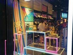 -SKECHERS 斯凯奇(上海国际时尚中心店)
