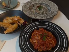 -露露家咖啡店