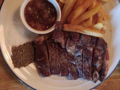 -羽深肉铺 Steak & Wine